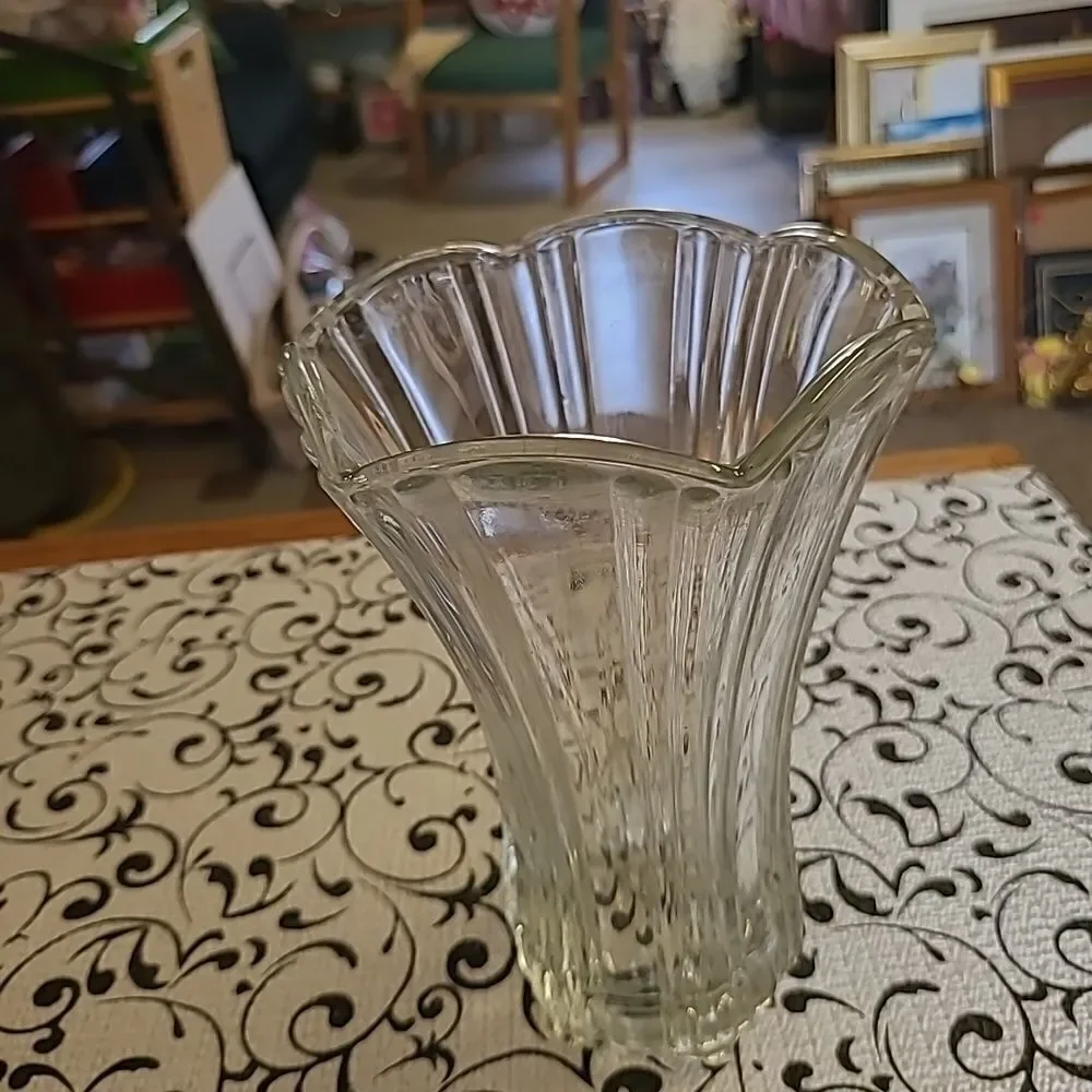 Anchor Hocking Vase